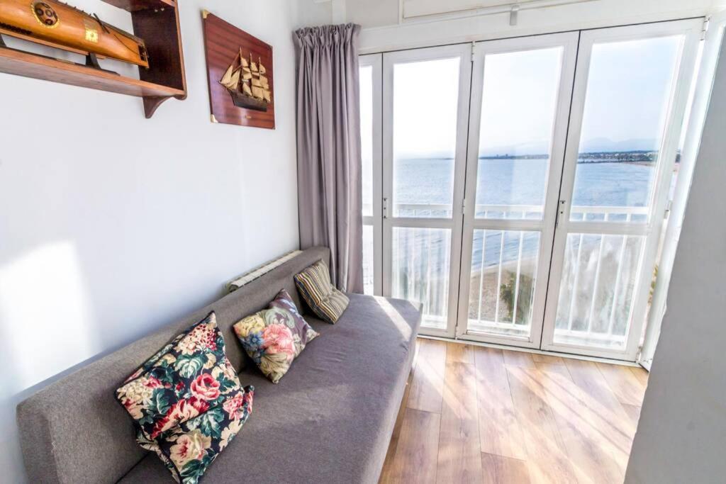 Appartamento Primera Linea De Mar. Apartamento Turistico Salou